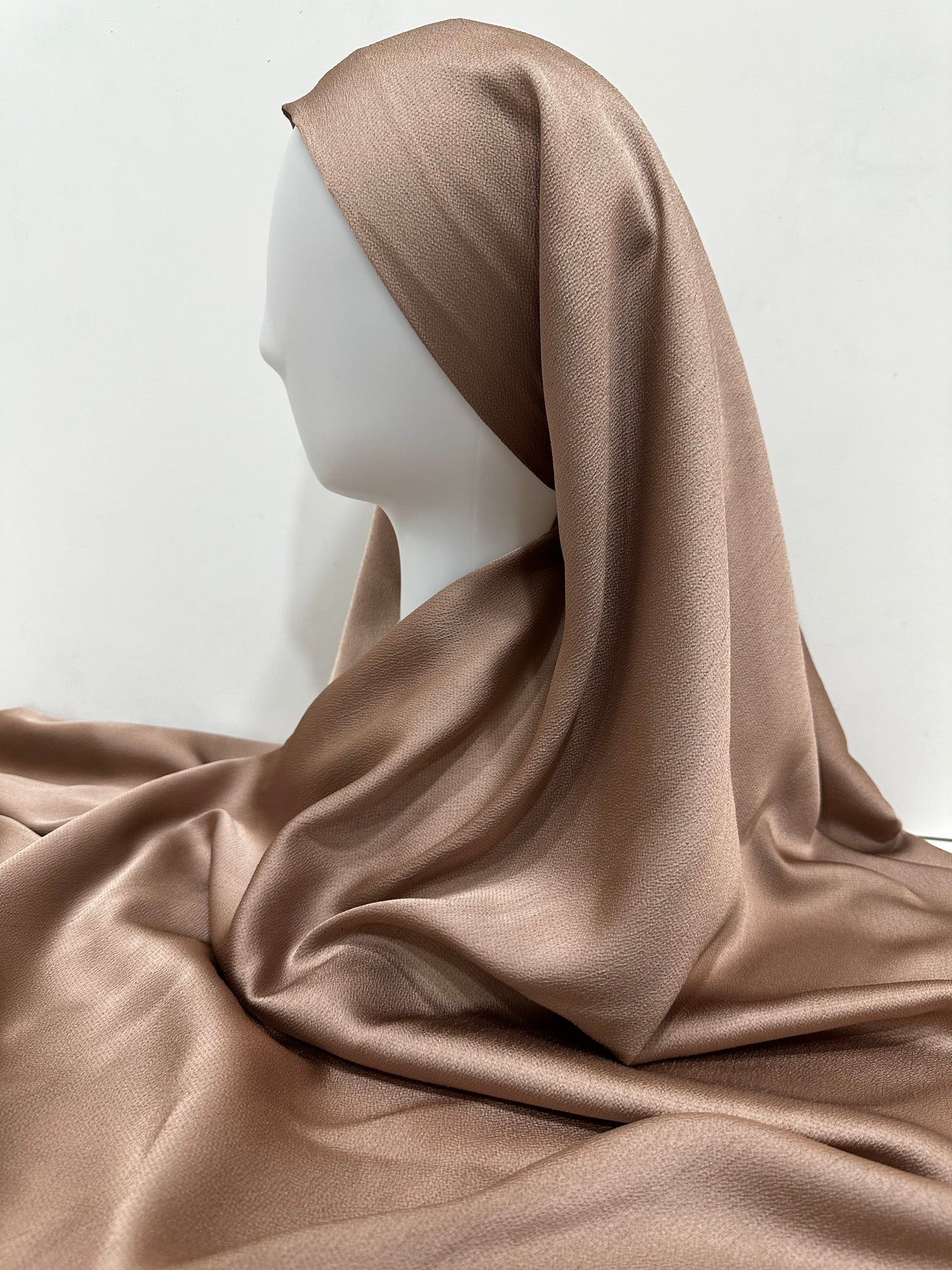 Vintage Bubble Satin Hijab